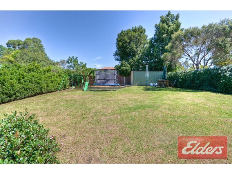 6 Preston Road, Old Toongabbie NSW 2146