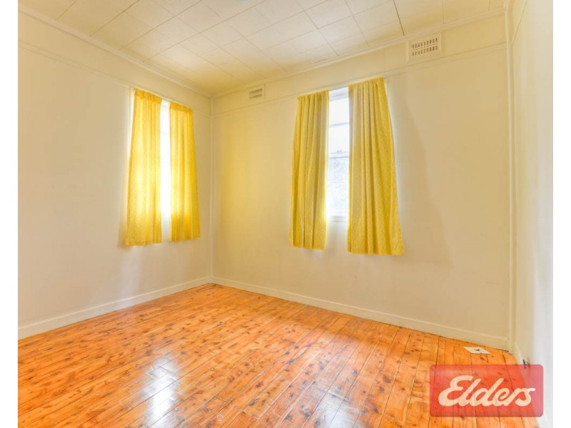 16 Willmot Avenue, Toongabbie NSW 2146