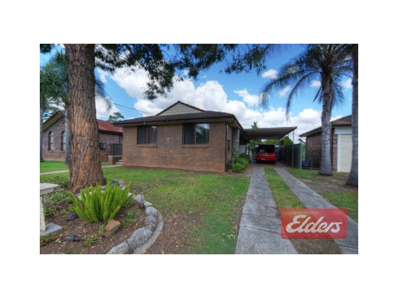 39 Chanel Street, Toongabbie NSW 2146