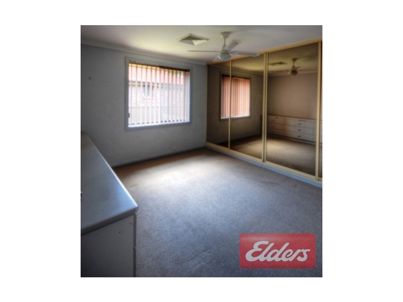 39 Chanel Street, Toongabbie NSW 2146