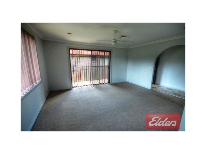 39 Chanel Street, Toongabbie NSW 2146