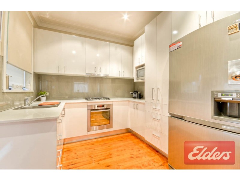 33 Favell Street, Toongabbie NSW 2146