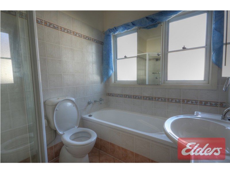 14 Junia Avenue, Toongabbie NSW 2146