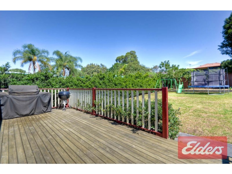 6 Preston Road, Old Toongabbie NSW 2146