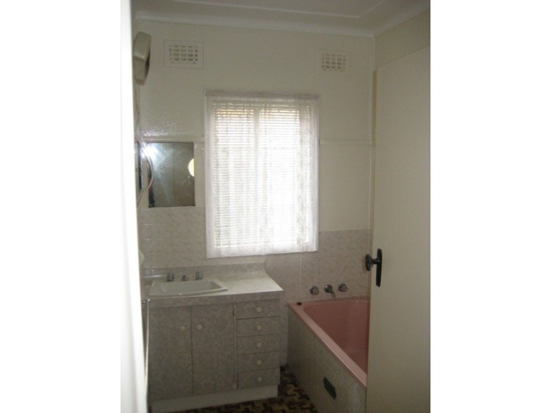 30 Marks Avenue, Seven Hills NSW 2147