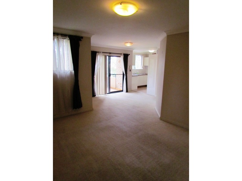 7/2-4 Mia Mia Street, Girraween NSW 2145