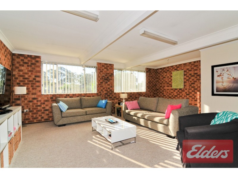 6 Piquet Place, Toongabbie NSW 2146