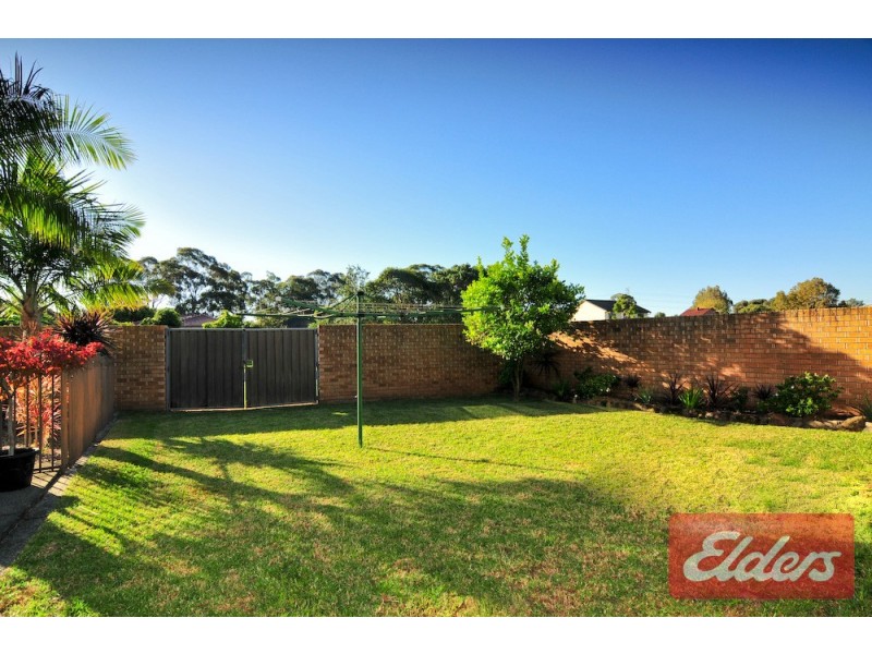 6 Piquet Place, Toongabbie NSW 2146