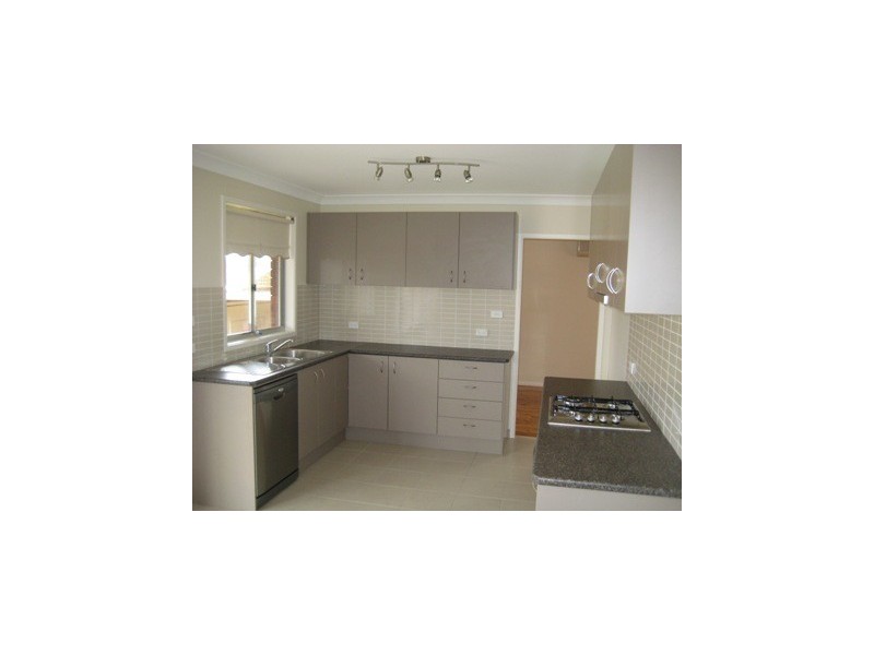 11 Graham Street, Greystanes NSW 2145