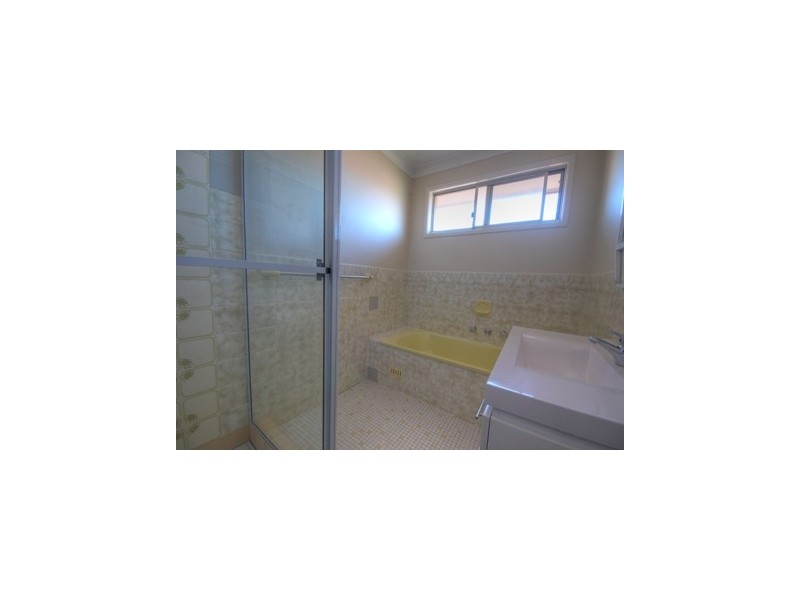 11 Graham Street, Greystanes NSW 2145