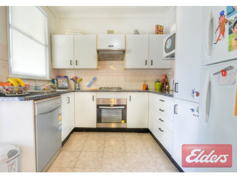 23 Favell Street, Toongabbie NSW 2146