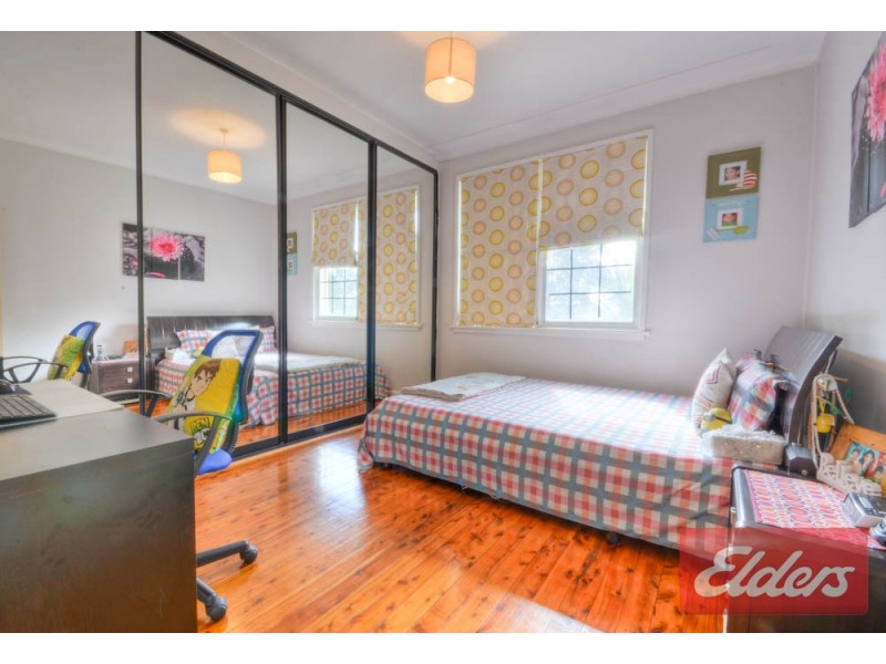 23 Favell Street, Toongabbie NSW 2146