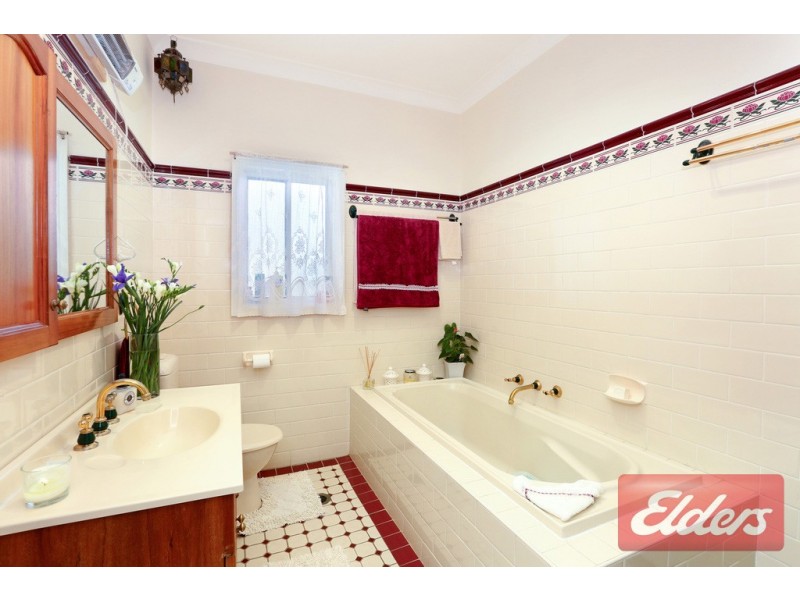 17 Picasso Crescent, Old Toongabbie NSW 2146