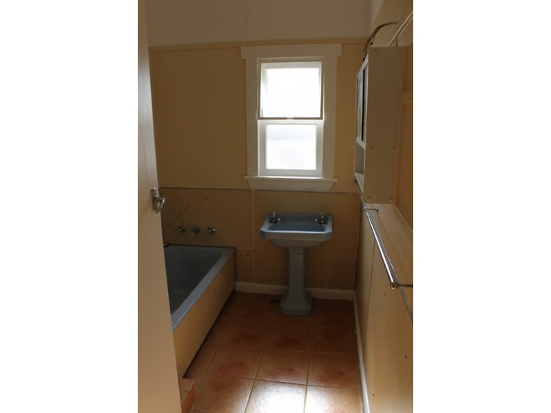 54 Tungarra Road, Girraween NSW 2145