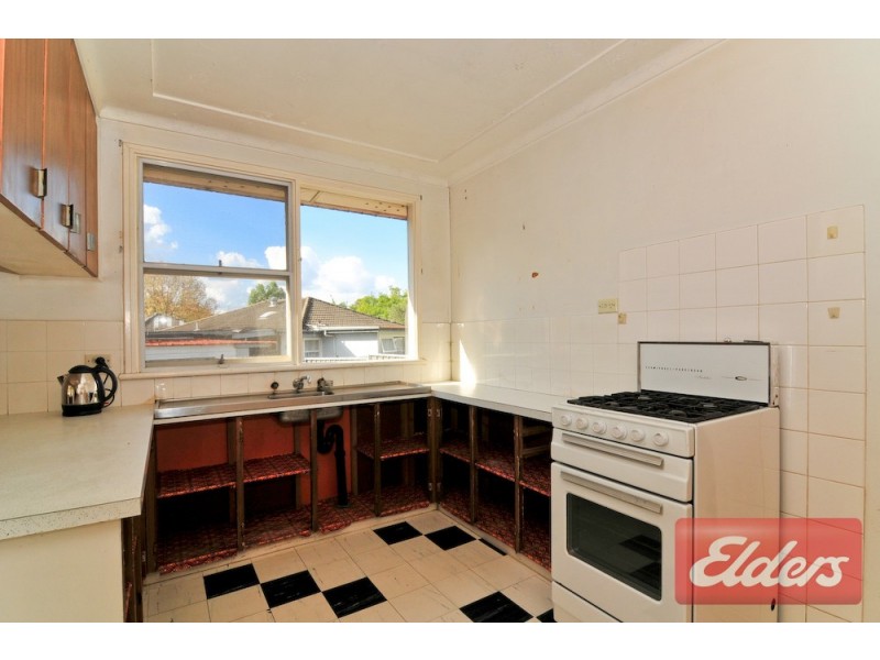 18 Fearn Street, Toongabbie NSW 2146