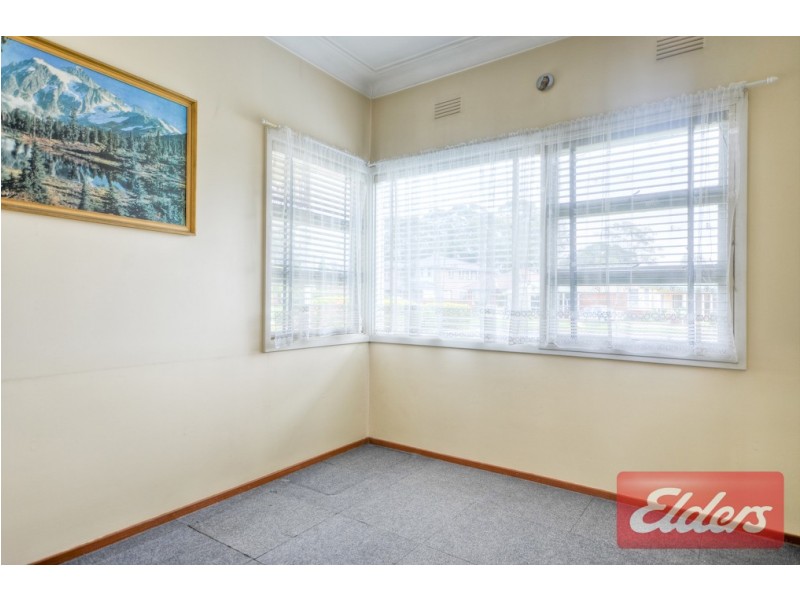 5 Cooyong Crescent, Toongabbie NSW 2146