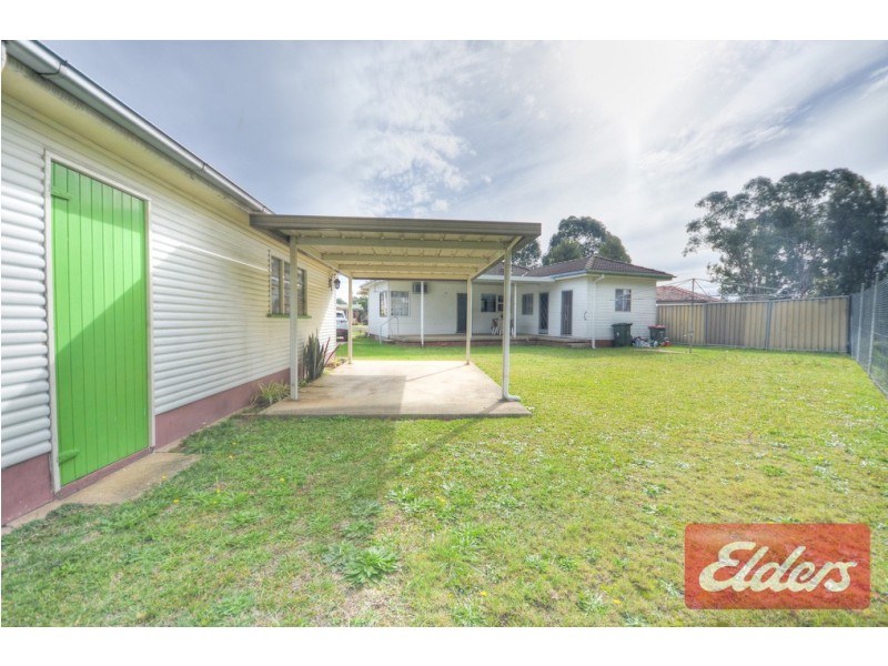 5 Cooyong Crescent, Toongabbie NSW 2146