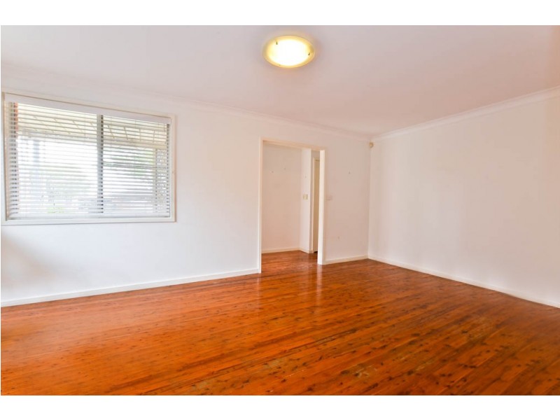 5 Garonne Road, Seven Hills NSW 2147