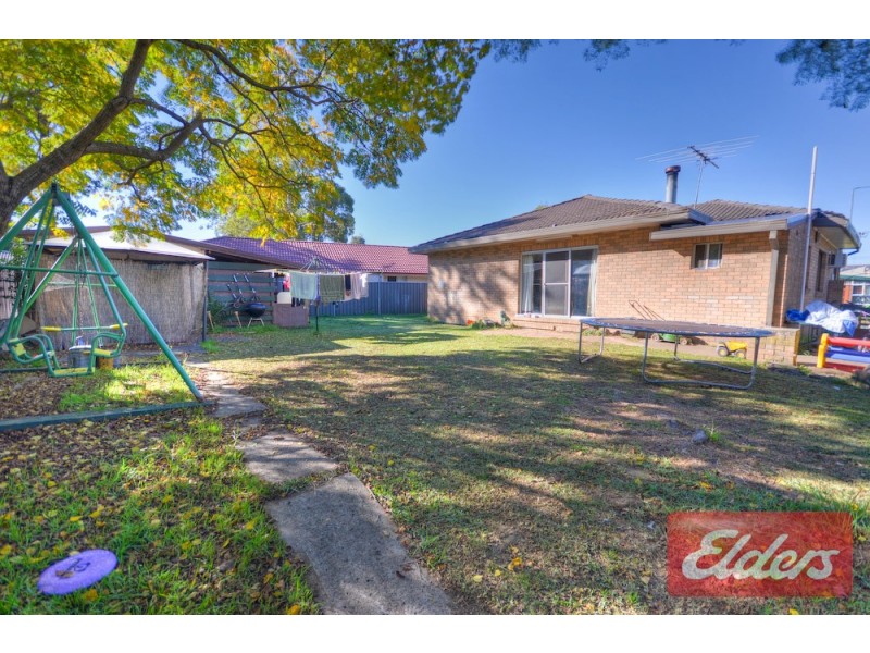 1 Dallas Place, Toongabbie NSW 2146