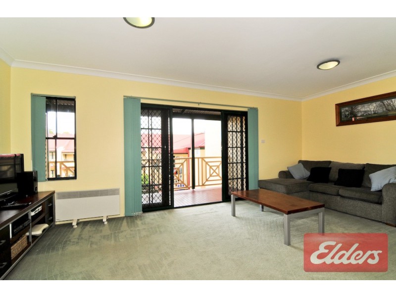 13/38 Cooyong Crescent, Toongabbie NSW 2146