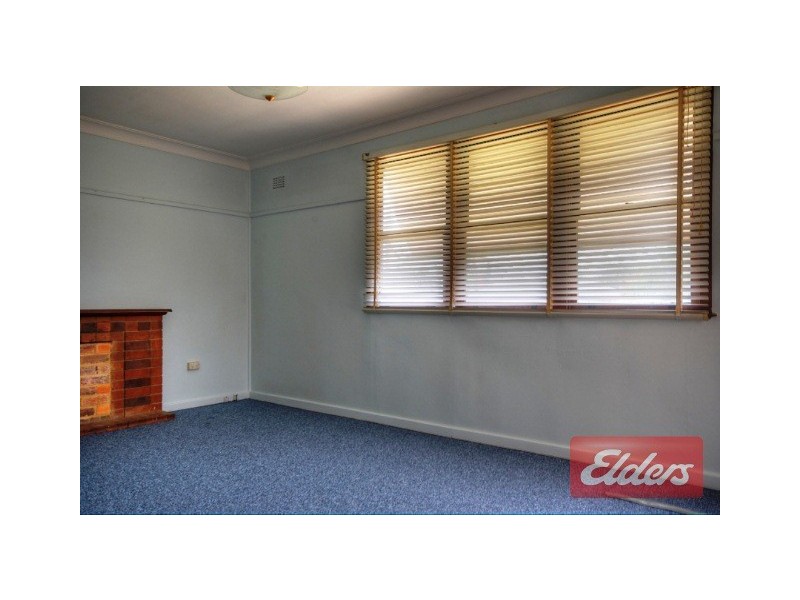 4 Sixth Avenue, Seven Hills NSW 2147