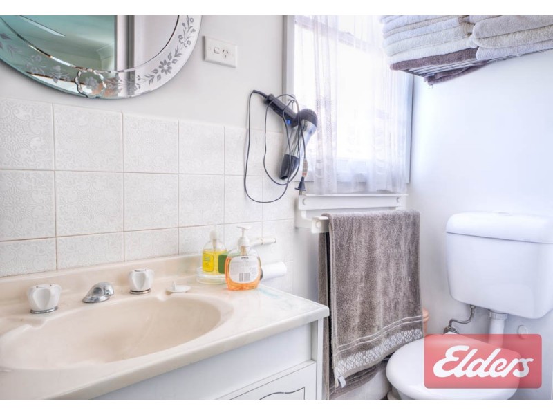 210 Cornelia Road, Toongabbie NSW 2146