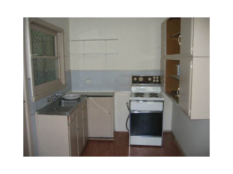 18 Premier Street, Toongabbie NSW 2146