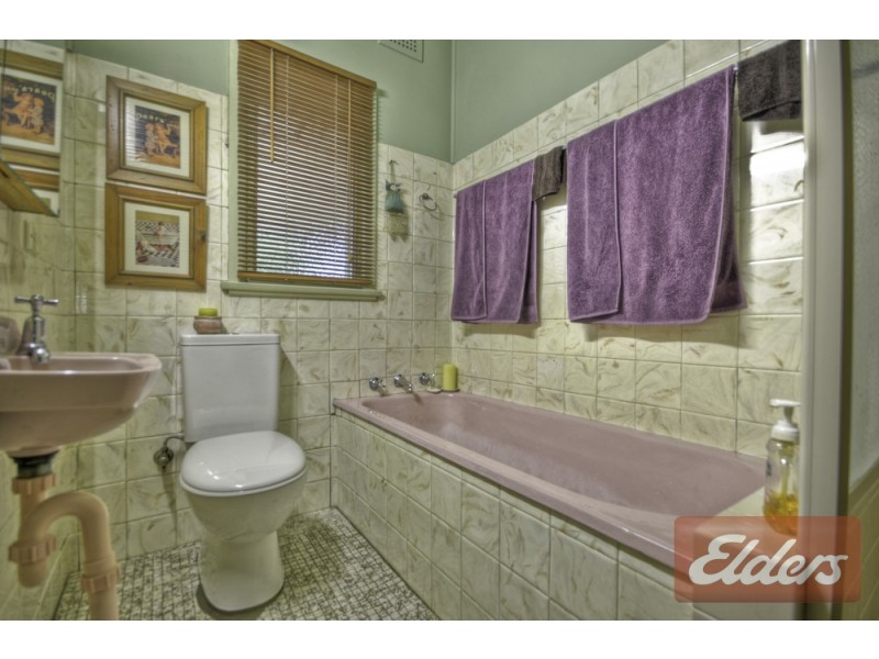 4 Scott Street, Toongabbie NSW 2146