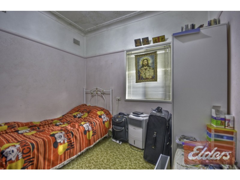 5 Oval Street, Old Toongabbie NSW 2146