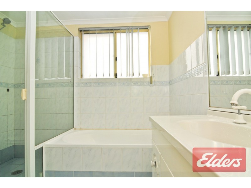 1/68 Stapleton Street, Pendle Hill NSW 2145