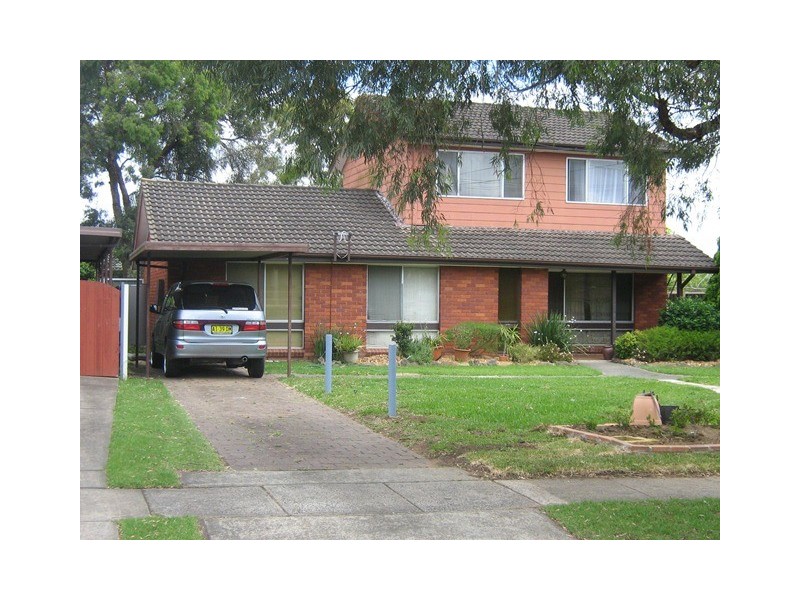 2 Tucks Road, Toongabbie NSW 2146