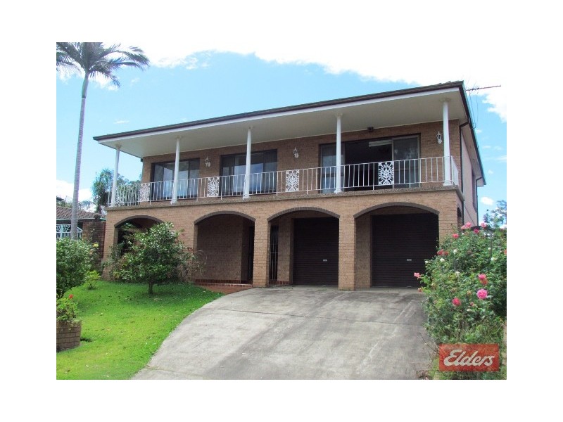 42 Warrimoo Drive, Quakers Hill NSW 2763