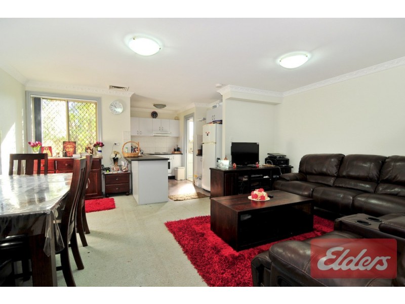 1/185 Targo Road, Girraween NSW 2145