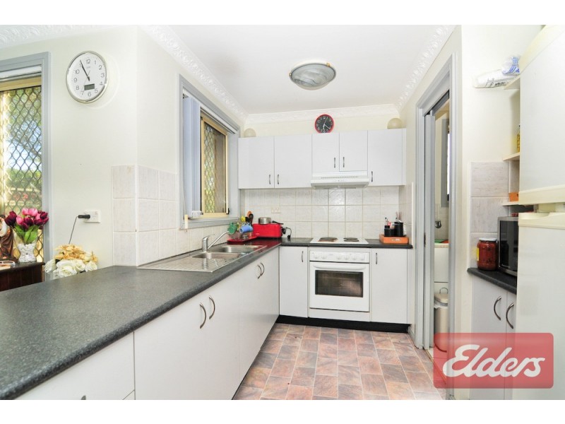 1/185 Targo Road, Girraween NSW 2145