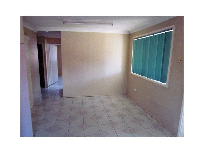 6 Boston Place, Toongabbie NSW 2146