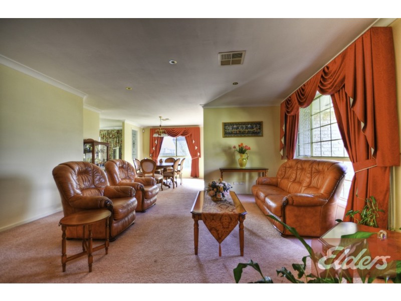 16A Carinya Road, Girraween NSW 2145