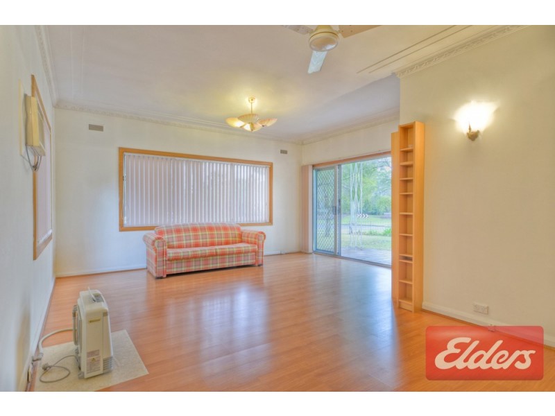 73 Burrabogee Road, Toongabbie NSW 2146