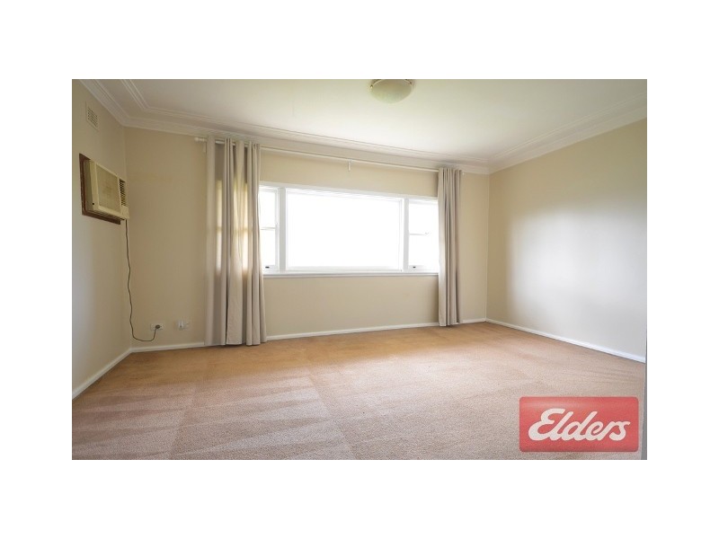 6 Lamonerie Street, Toongabbie NSW 2146