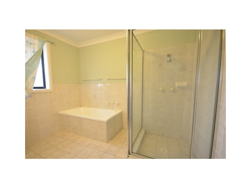 4/4 Kenneth Avenue, Baulkham Hills NSW 2153