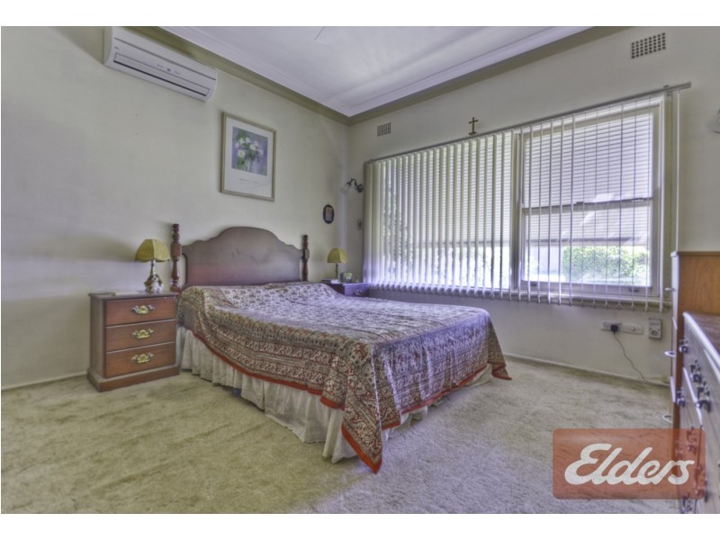 6 Mansfield Street, Girraween NSW 2145