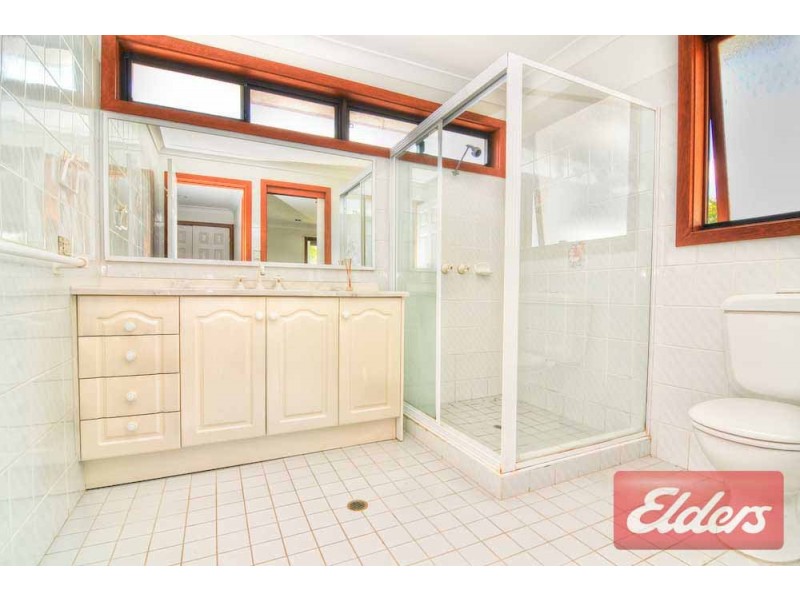 16 Emerald Road, Seven Hills NSW 2147