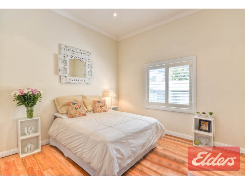 15 Valeria Street, Toongabbie NSW 2146