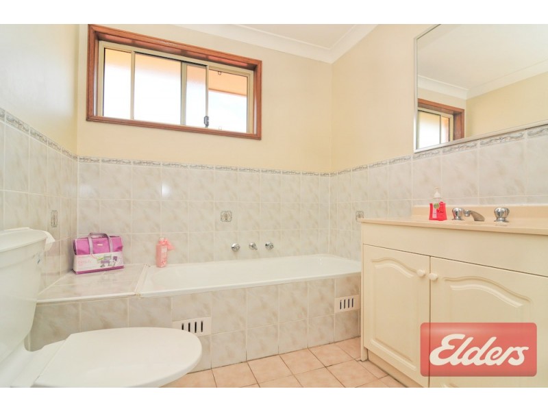 8/98-100 Metella Road, Toongabbie NSW 2146