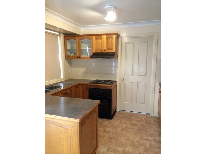 4/31 Girraween Road, Girraween NSW 2145