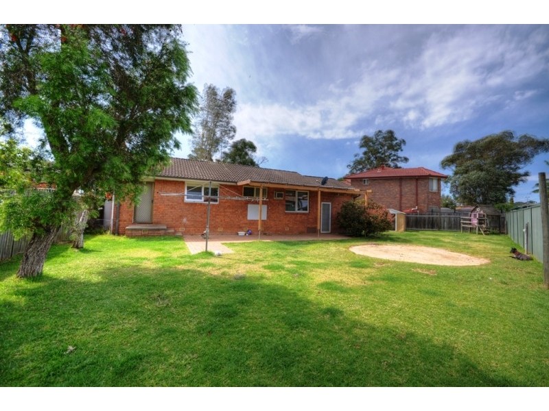 12 Futura Place, Toongabbie NSW 2146