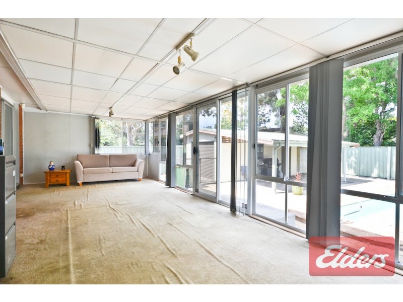 27 Vianney Crescent, Toongabbie NSW 2146