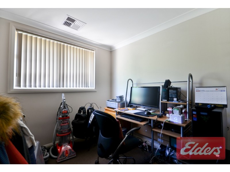 21 Arnett Street, Pendle Hill NSW 2145