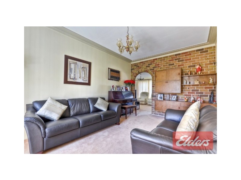 6 Mansfield Street, Girraween NSW 2145