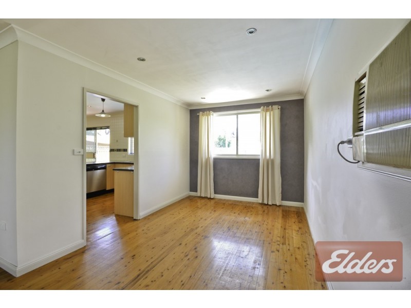 18 Piquet Place, Toongabbie NSW 2146