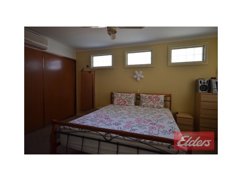 5 Barangaroo Road, Toongabbie NSW 2146